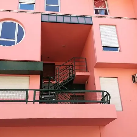 Albergue Theorynomad Al *